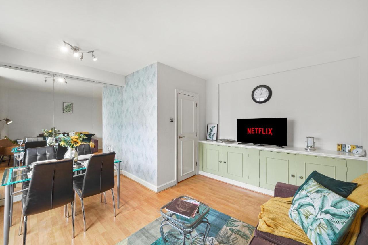 One Bedroom By Dream Key Short Lets & Long Lets Chelsea With Free Wi-fi And Netflix Londra