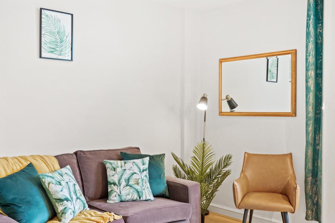 Appartamento One Bedroom By Dream Key Short Lets & Long Lets Chelsea With Free Wi-fi And Netflix *